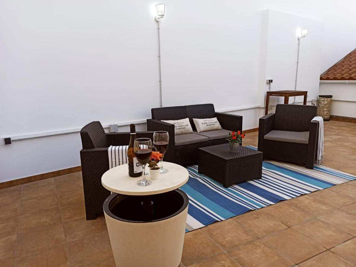 Malasana 51, New Art Apartment, Breakfast Included, Historic Center, Quite Neighborhood, Ml Malaga Luaran gambar